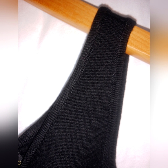 House Of Harlow 1960 One Shoulder Ribbed Knit Crop Tank Top - Picture 4 of 5